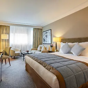 Warwick Champs-elysees 4* Paris