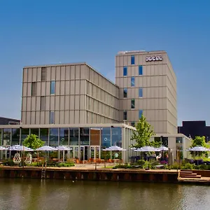 Yotel Ξενοδοχείο